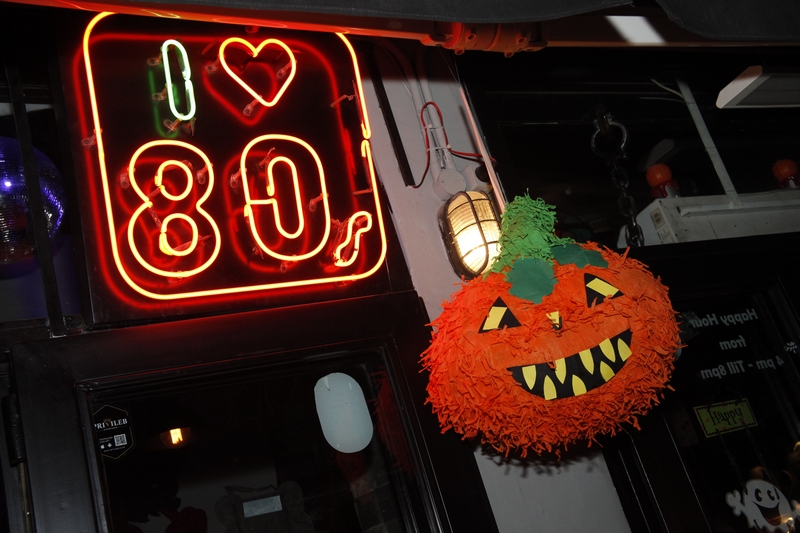 80's Halloween Wednesday at Bar 35